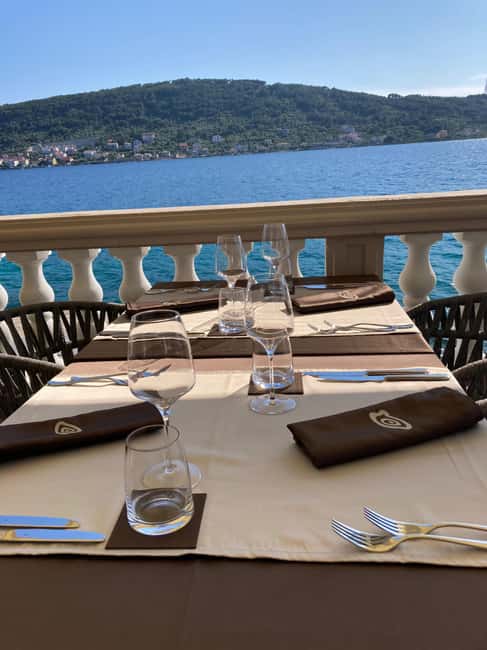 Zadar: Half-Day Island-Hopping and Lagoons Cruise with Fruit - Price and value: $35 plus the docking fee