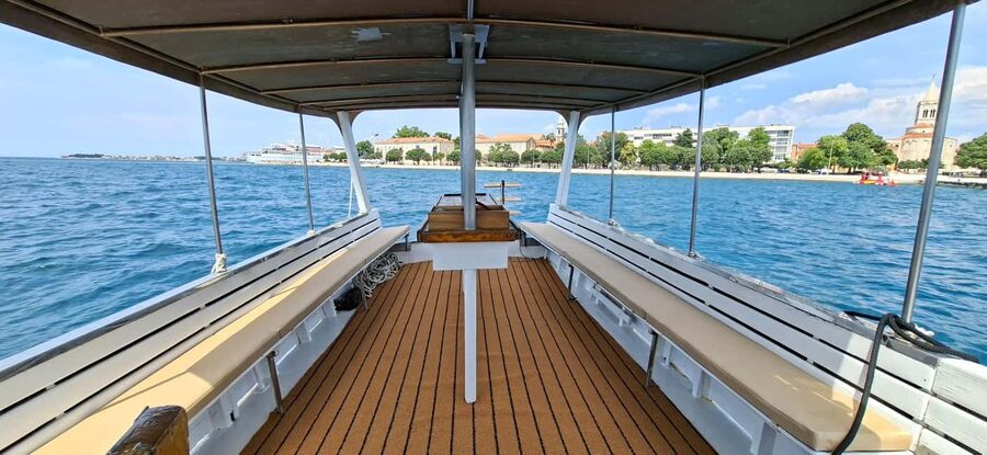 Zadar: Island Hopping Tour Swim and Snorkel with Aperol - Stop 3, the Preko-style stop for street food and a short island loop