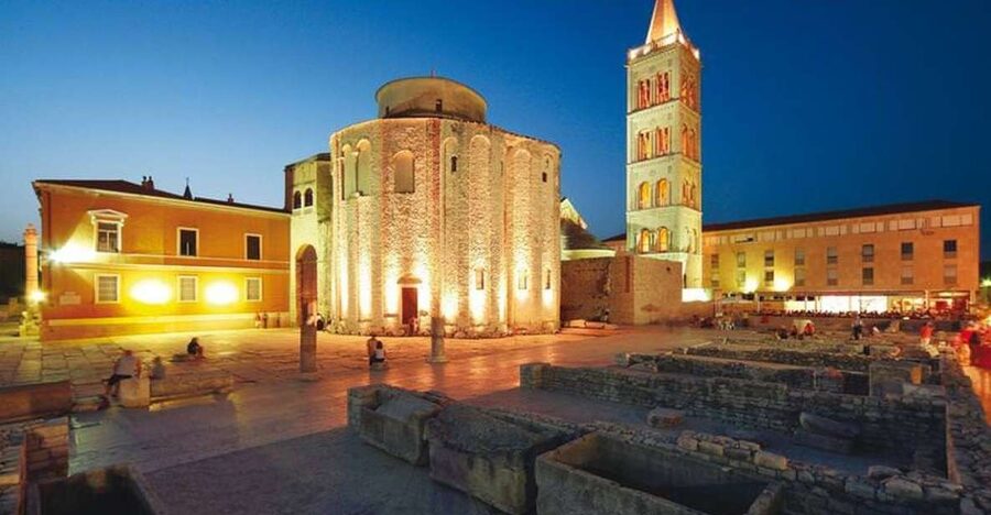 Zadar: Old Town Evening Group Guided Walking Tour - The Tour Loop: Forum, Five Wells Square, and Quick City Context