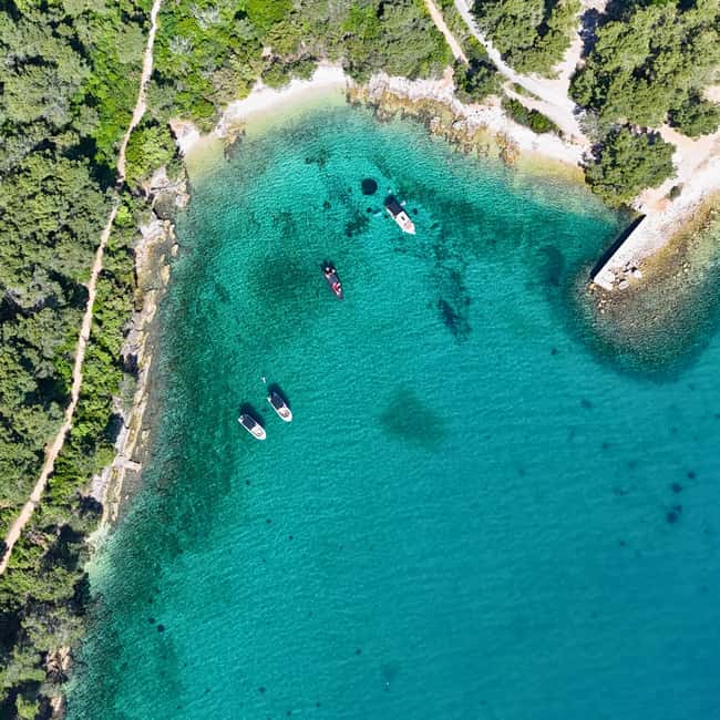 Zadar: Original Island-Hopping Speedboat Tour - Stop 2: Kali Gets Chosen for Weather, Wind, and Crowd Levels