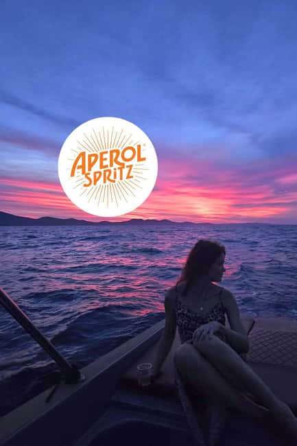 Zadar: Romantic, Luxury Sunset Boat Tour with Aperol Spritz - Foša Harbor start: finding Molo Boats without stress