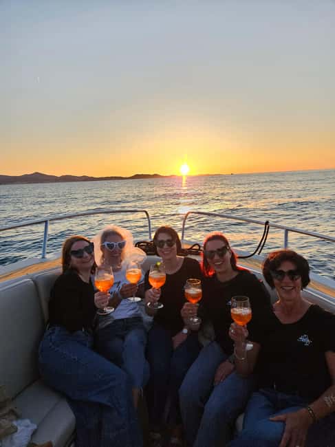 Zadar: Romantic, Luxury Sunset Boat Tour with Aperol Spritz - Who this sunset cruise suits best