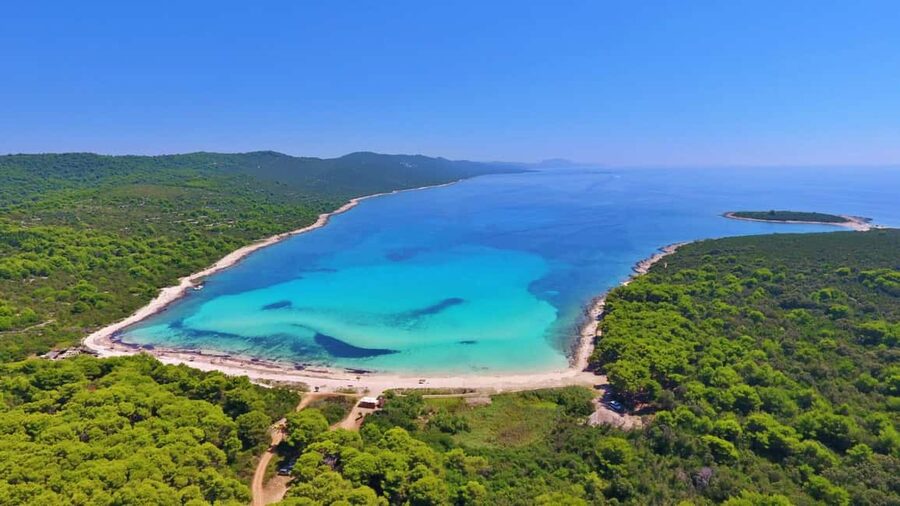 Zadar to Sakarun Beach Tour, Shipwreck Dive & Tunnel - 4,5hr - Who this tour fits best, and who should think twice