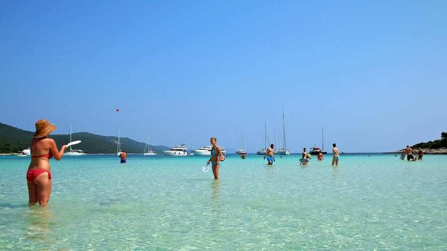 Zadar to Sakarun Beach Tour, Shipwreck Dive & Tunnel - 4,5hr - Zadar to Sakarun: a smart half-day mix of boat time and real water fun