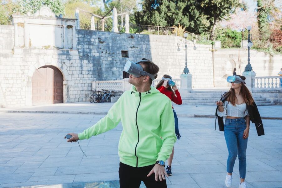Zadar: Virtual Reality Guided History Walking Tour - St. Chrysogonus’ Church, and the Value of Access