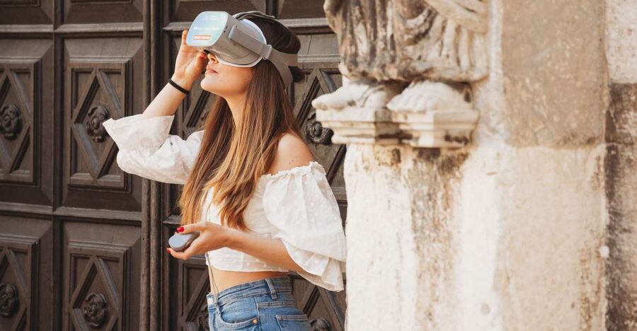 Zadar: Virtual Reality Guided History Walking Tour - What the Oculus Go VR Experience Feels Like in Real Life