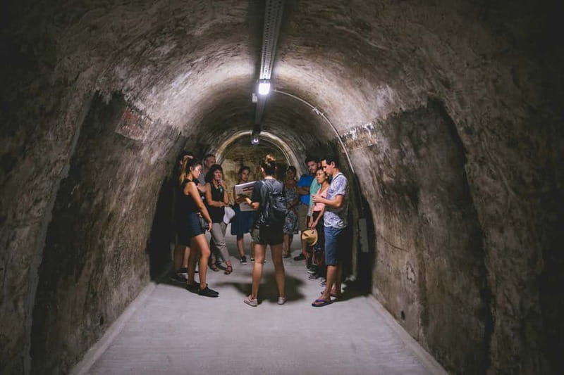 Zagreb: Communism and Croatian Homeland War Tour - Ban Jelačić Square to the tunnels, a Zagreb history map in 150 minutes