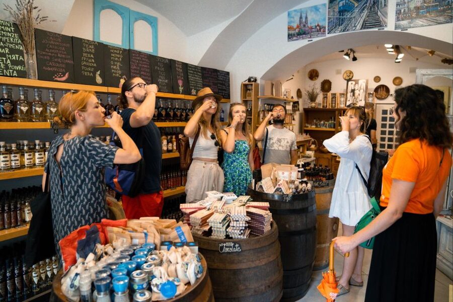 Zagreb: Food Tour with Tastings - Ban Josip Jelačić Square, where the tour starts