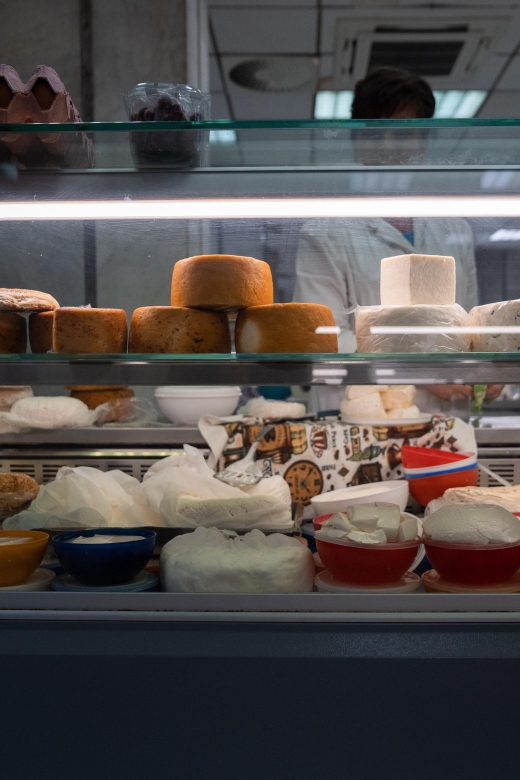 Zagreb: Food Tour with Tastings - The tastings: from sir i vrhnje to cevapi