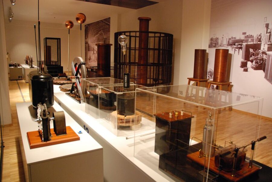 Zagreb: Nikola Tesla Technical Museum Ticket - How to Time the Free Guided Mine and Tesla Cabinet Demonstration