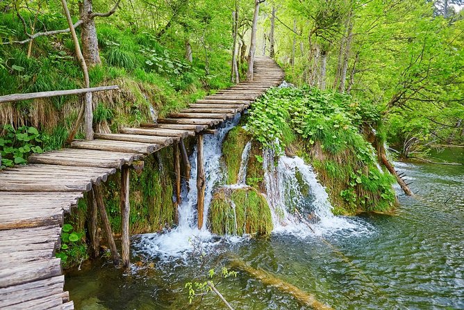 Zagreb to Split Group Transfer with Plitvice Lakes guided Tour - Train and boat rides: the hidden value of the in-park logistics